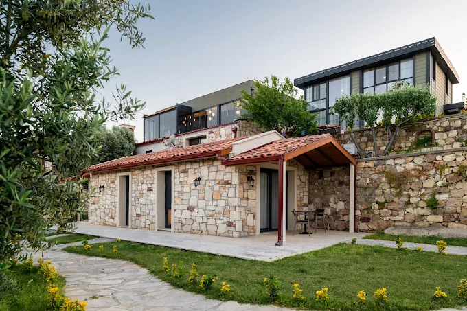 Başka Urla Butik Otel